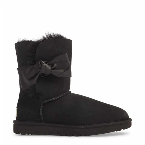 ugg daelynn boot black